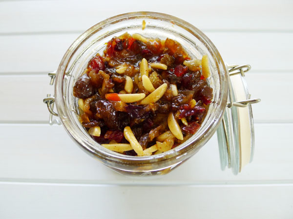 fruit mince with rum