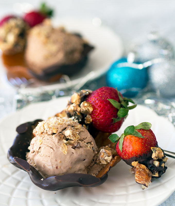 Chocolate Cheesecake Ice Cream &amp; Almond Praline