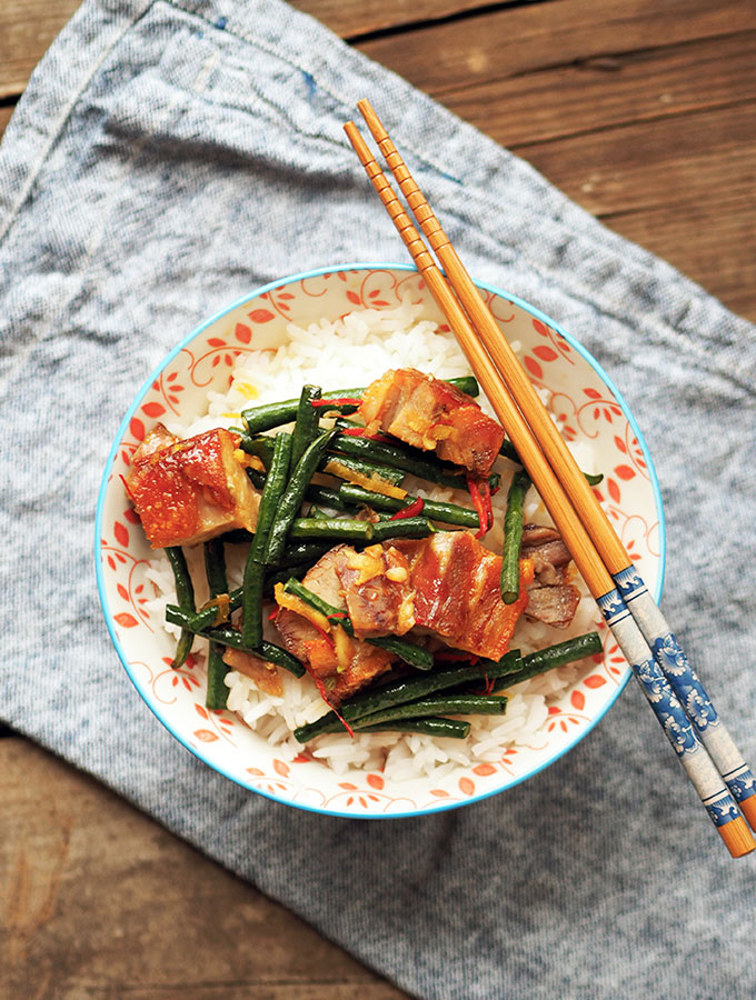 Twice cooked Asian pork belly recipe, with snake beans and orange caramel sauce | www.bellyrumbles.com