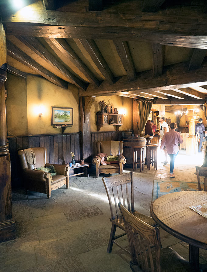 Hobbiton Movie Set