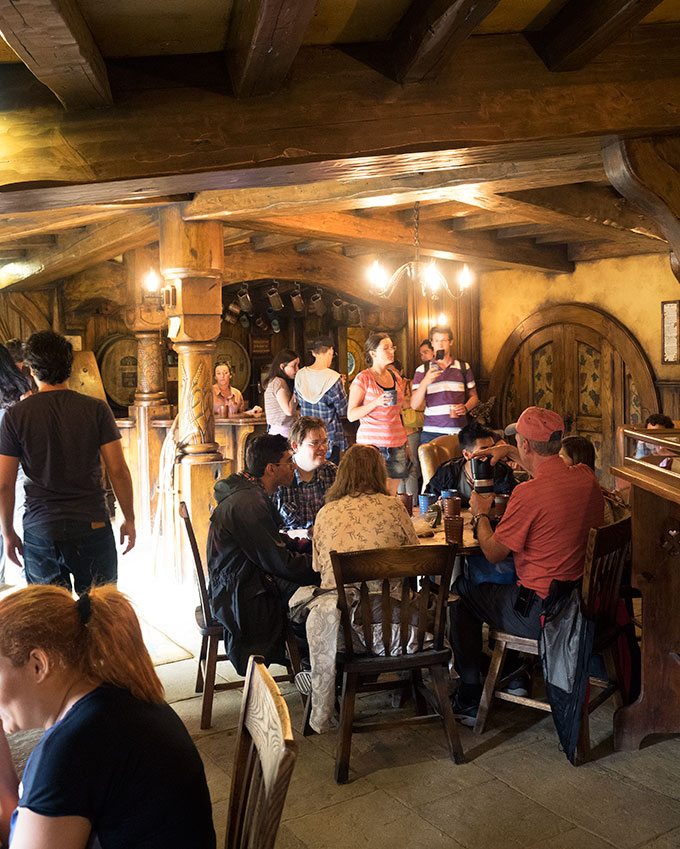 Hobbiton Movie Set