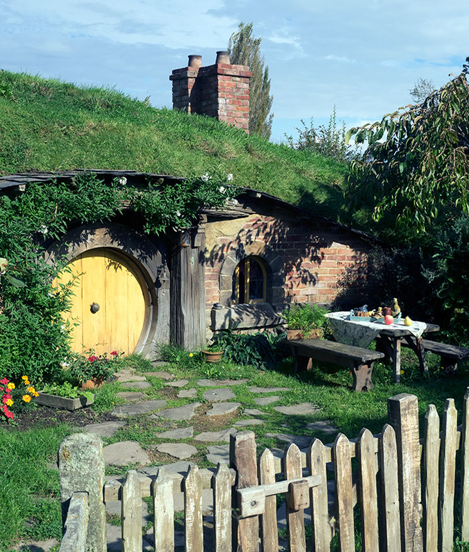 Hobbiton Movie Set