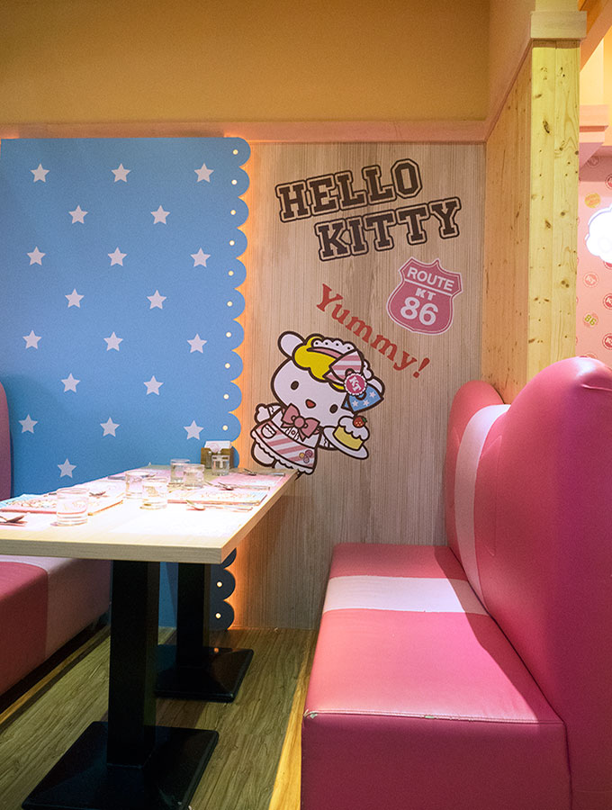 Hello Kitty, Dining