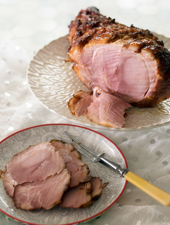 Dark and Stormy Baked Ham. Such a simple dish and will be the shining star of your Christmas festivities.