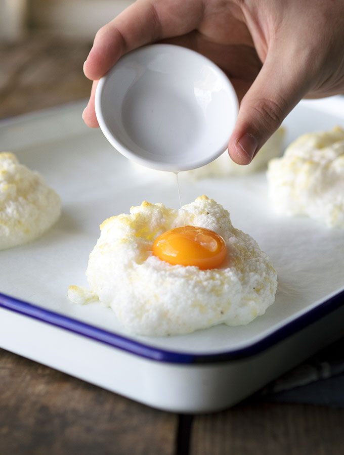 Deliciously Fluffy Cloud Eggs - Belly Rumbles