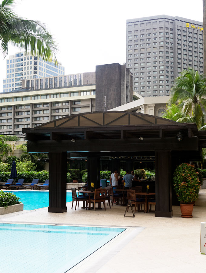 The Peninsula Hotel Manila stay review. 5 star luxury located centrally in Makati.