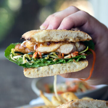 Teriyaki chicken burgers are quick and easy to make, and flavour packed