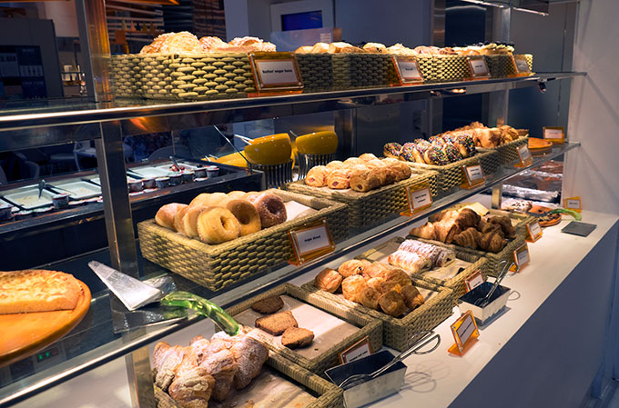 The Line at Shangri-La Hotel in Singapore offers an extensive breakfast buffet.  Do they do the best buffet breakfast in Singapore?