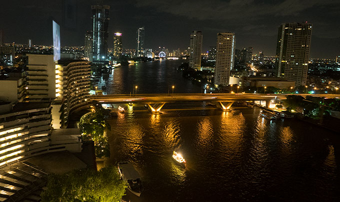 Shangri-La Hotel Bangkok Deluxe River View Room