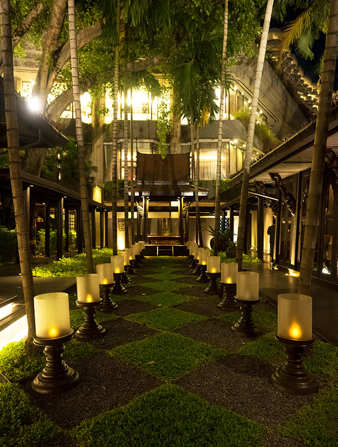 Lush Gardens at Salathip Thai Restaurant Shangri-La Bangkok