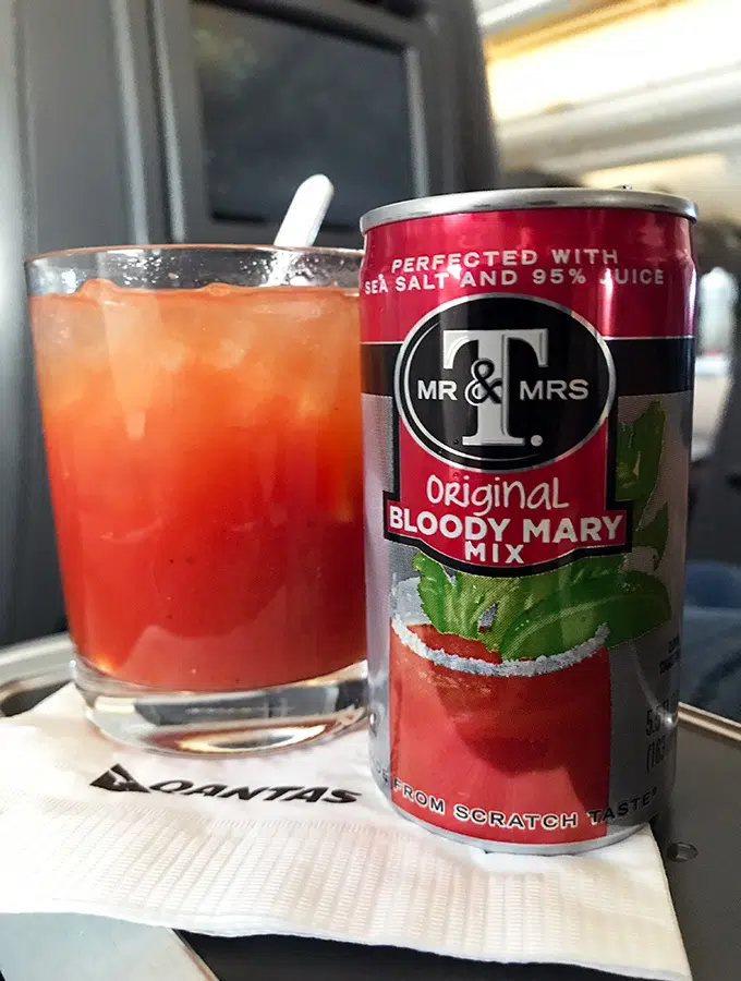 Qantas Business Class Sydney to Singapore QF005 Airbus A300 Bloody Mary Mix