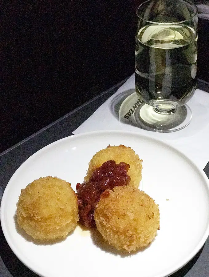 Qantas Business Class Sydney to Singapore QF005 Airbus A300 Arancini snack