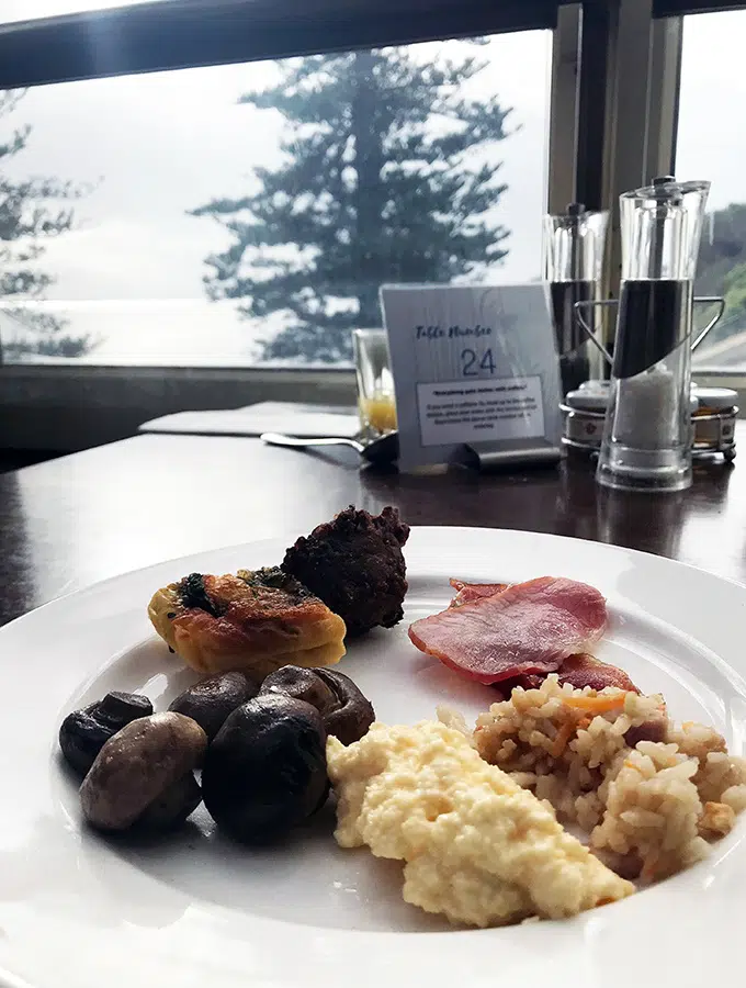 Crowne Plaza Terrigal Seasalt Restaurant Breakfast Buffet - an amazing view with breakfast