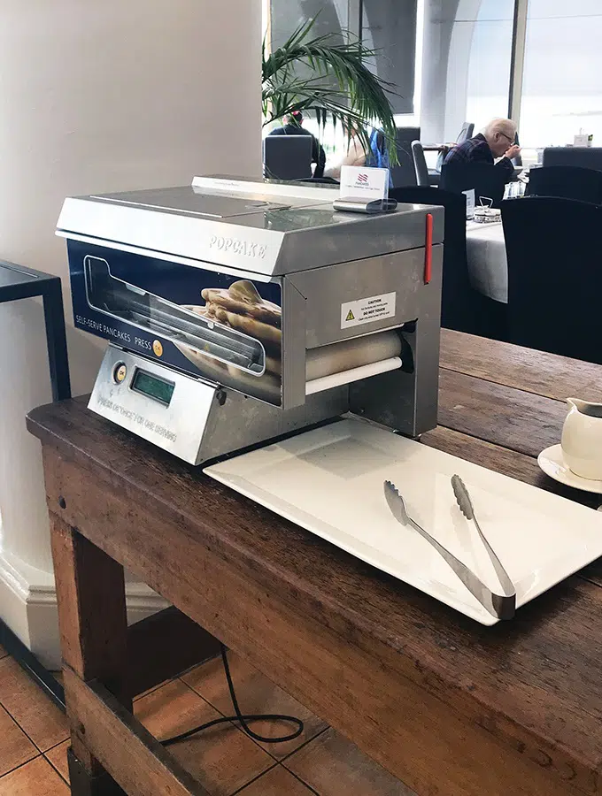 Crowne Plaza Terrigal Seasalt Restaurant Breakfast Buffet - Pancake Machine