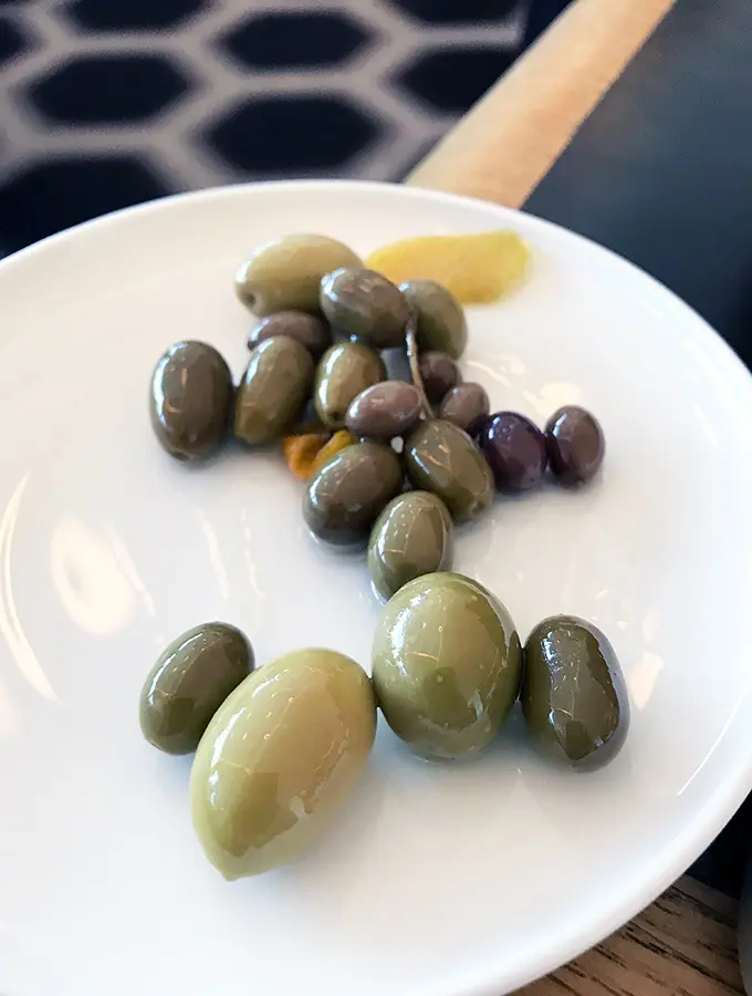 Qantas First Class Lounge Sydney - self serve olives at the bar