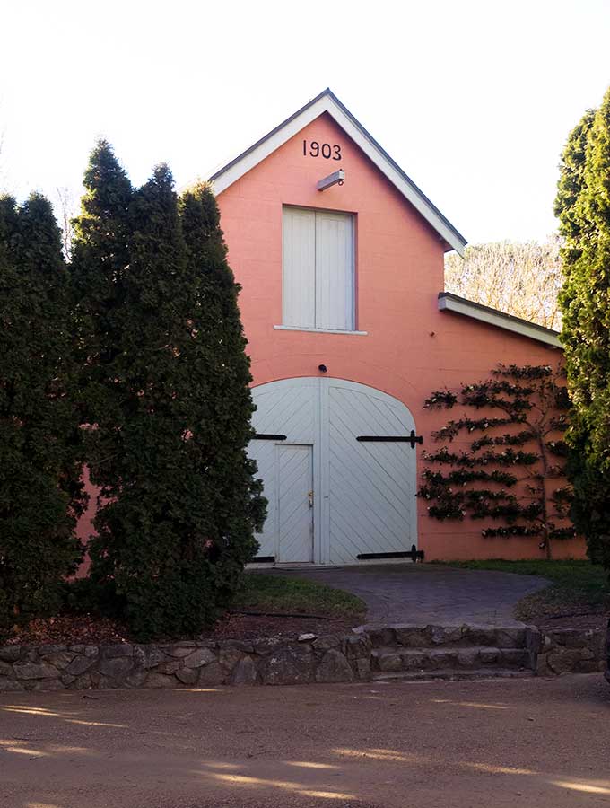mona farm the coach house entrance