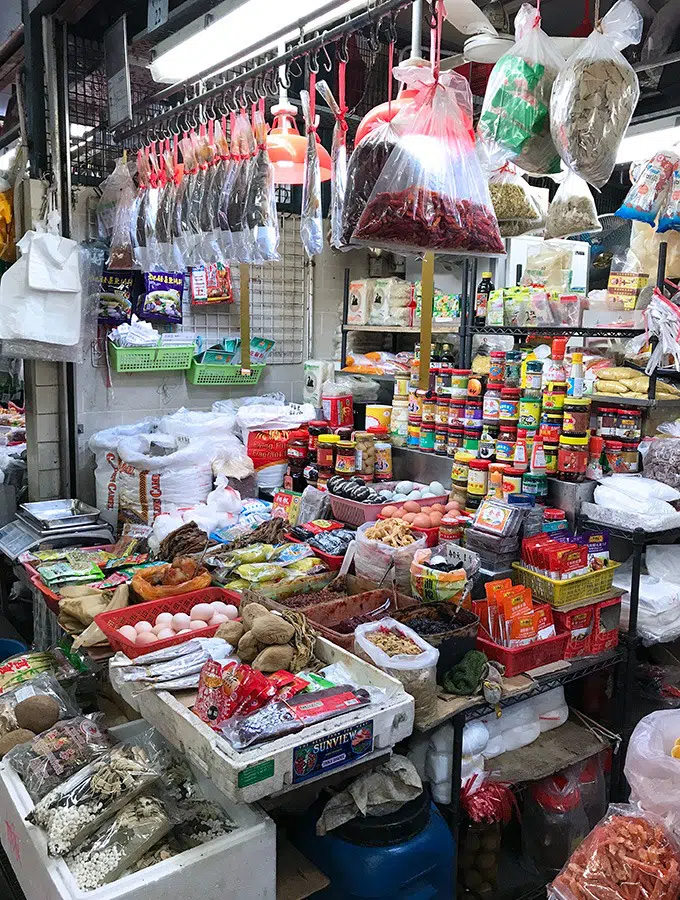 variouis dried foods and bottled goods for sale at the red market macao