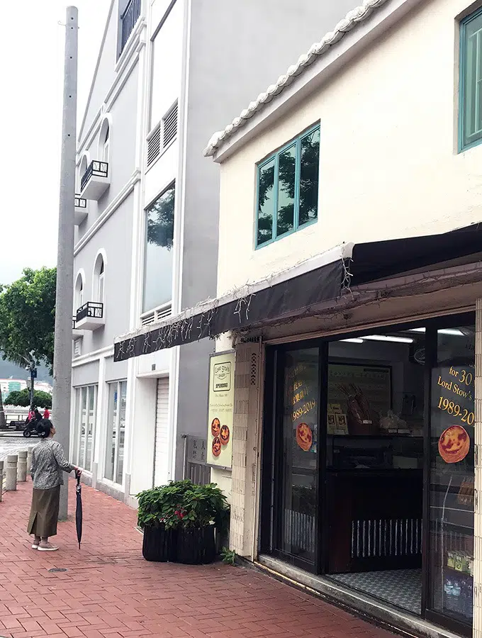 outside street view of lord stow's bakery