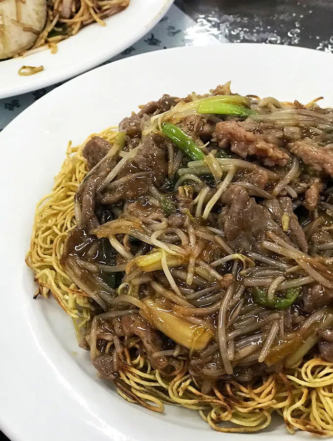 Long Va Tea House in Macao birds nest and beef noodles