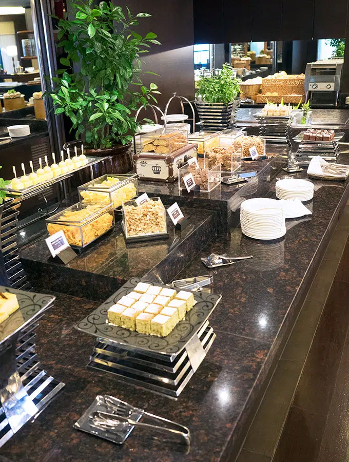 club lounge buffet at Sofitel Philippine Plaza Manila