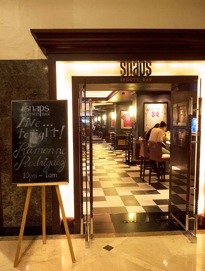 entrance to snaps sports bar at Sofitel Philippine Plaza Manila