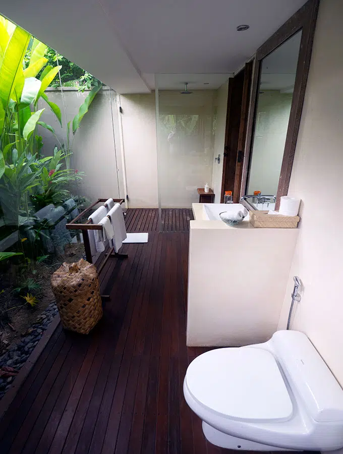 bathroom in cabin