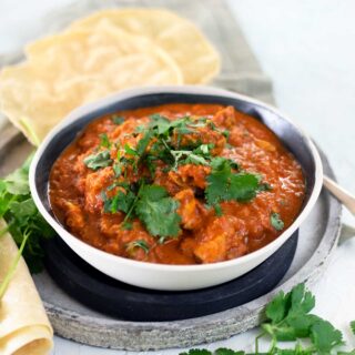 bowl of karahi chicken