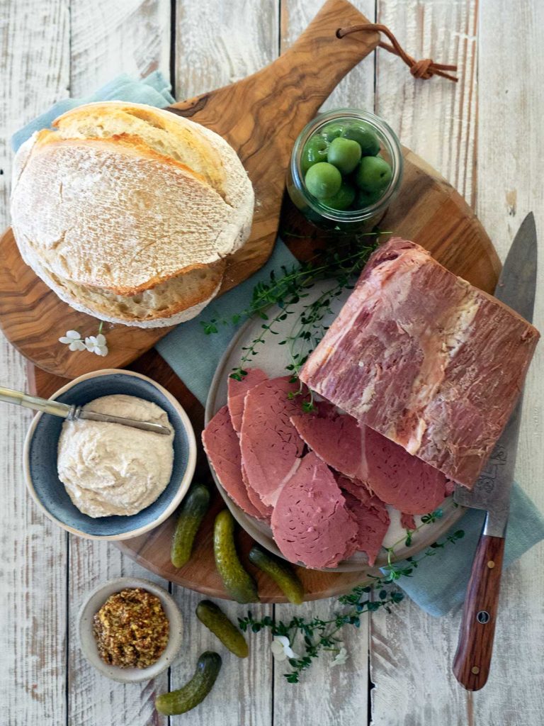 corn beef sliced with accompaniments