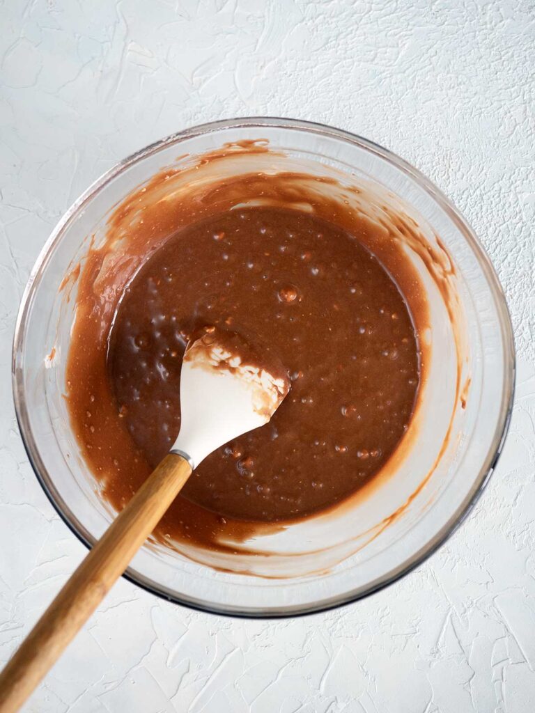 melted mousse ingredients ina bowl