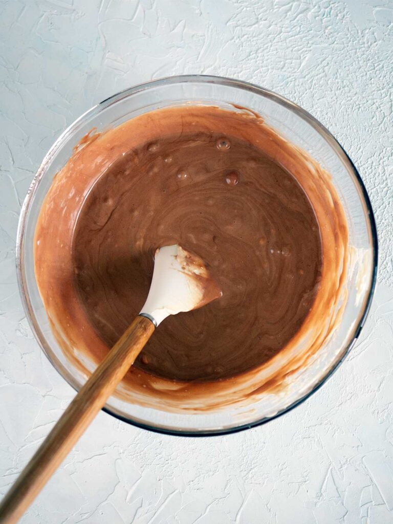 mousse mixture in a glass bowl