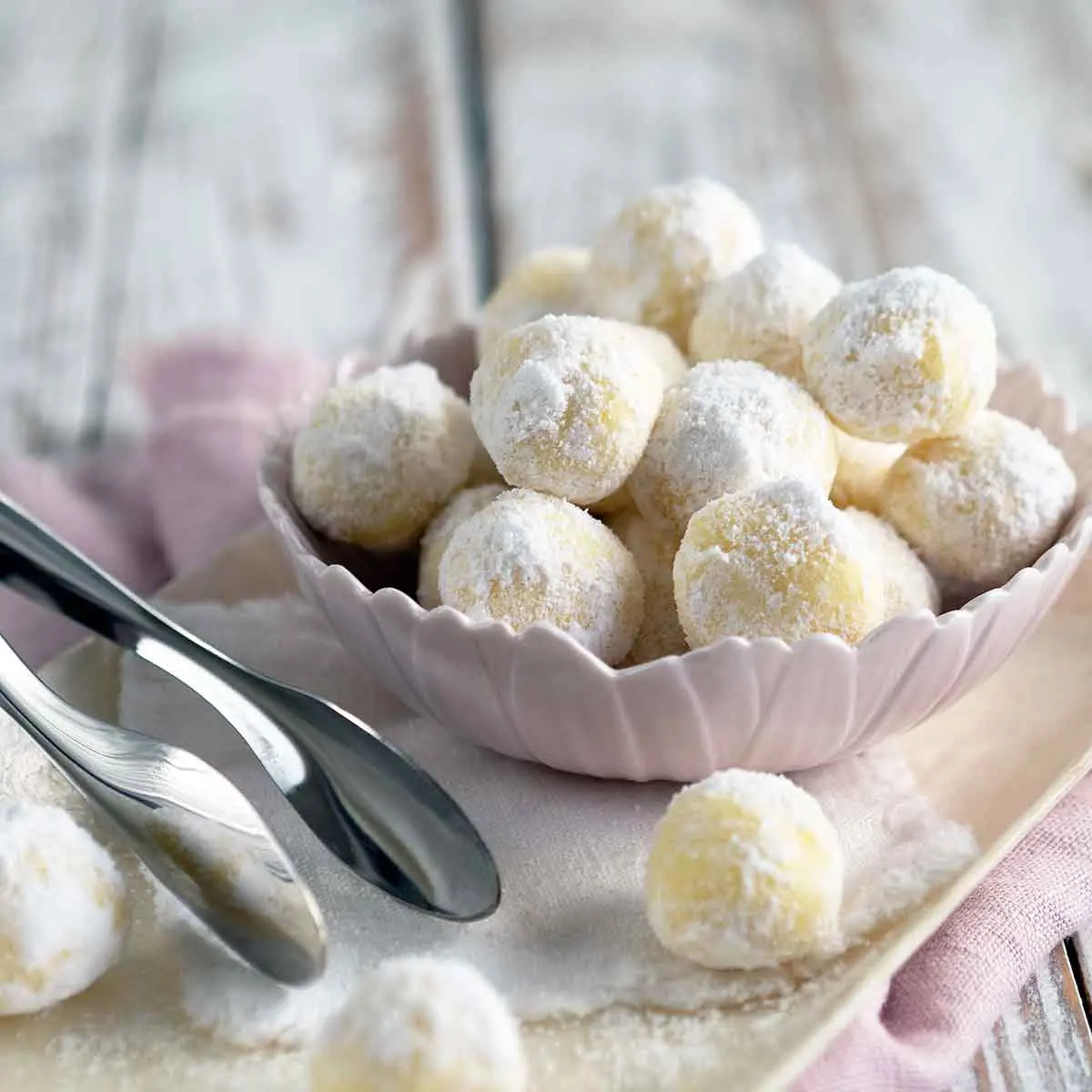 White chocolate mint truffles