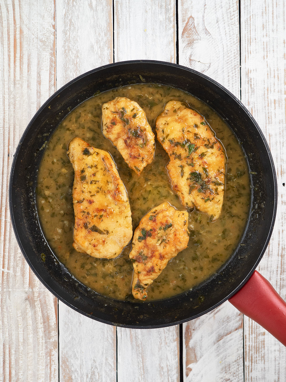 Quick Chicken in Lemon Sauce Recipe - Belly Rumbles