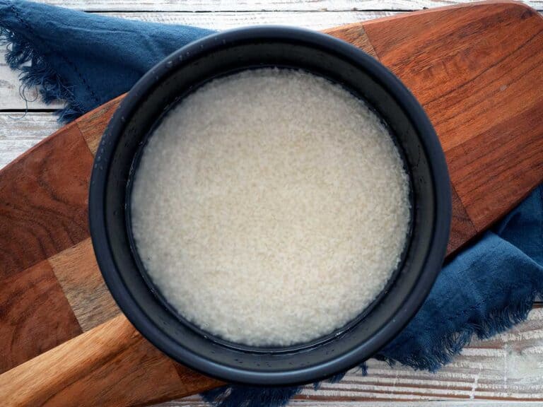 How to make sushi rice in a rice cooker Belly Rumbles